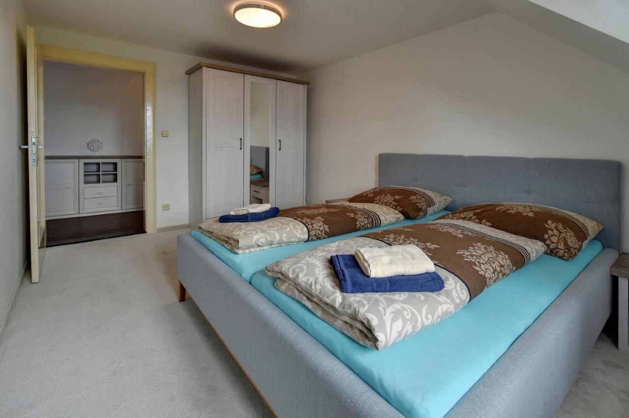 Blatensky House 393 - Apartma 3 아버르타미 외부 사진
